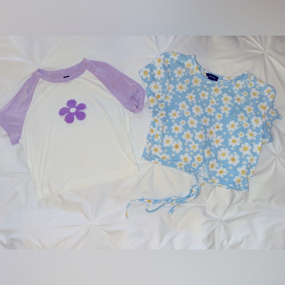 Daisy print crop tops